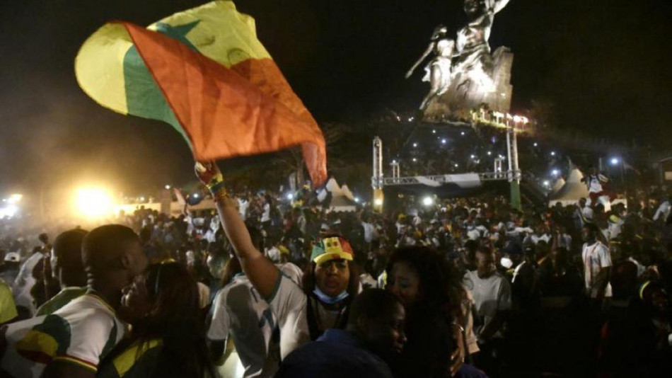 CAN 2021: liesse à Dakar après le 1er trophée du Sénégal où lundi est férié