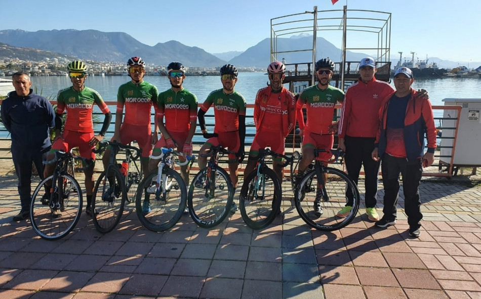 Cyclisme: stage des équipes nationales juniors et dames à Bouznika
