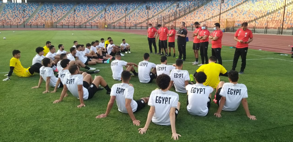 إقالة مدرب منتخب مصر 