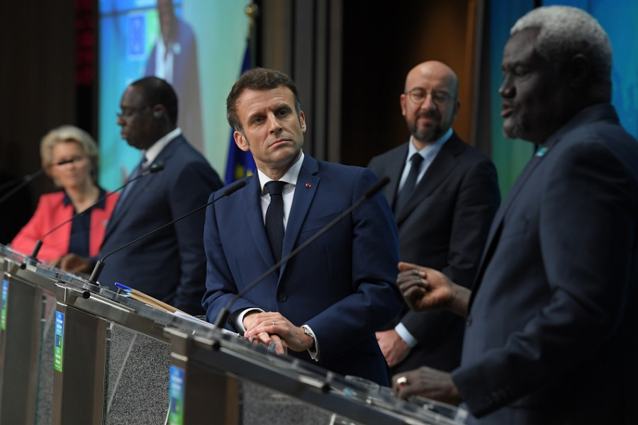 إعلان القمة الأوروبية الإفريقية يكرس دور المرصد الإفريقي للهجرة 