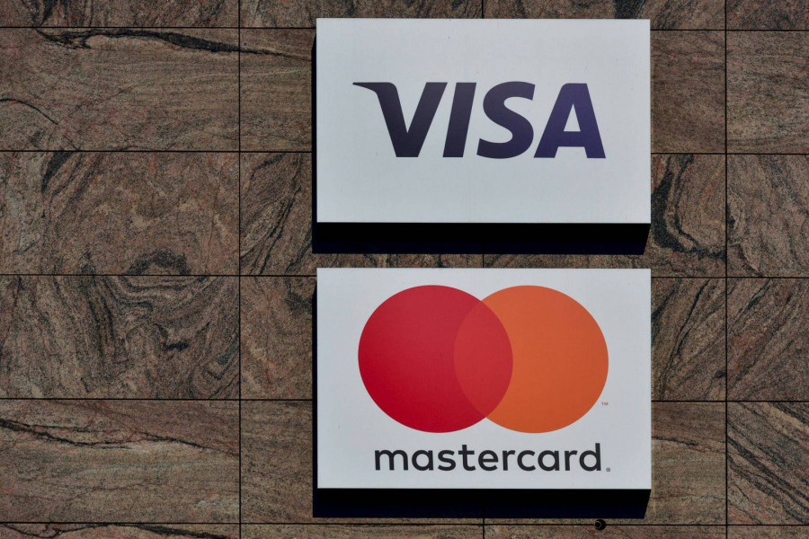 Visa et Mastercard écartent des banques russes de leur réseau de cartes