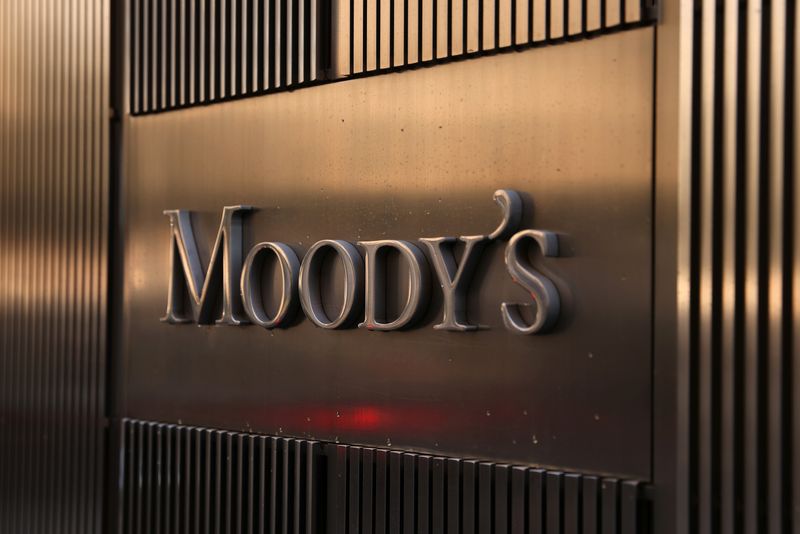Moody's abaisse la note de crédit de la Russie 