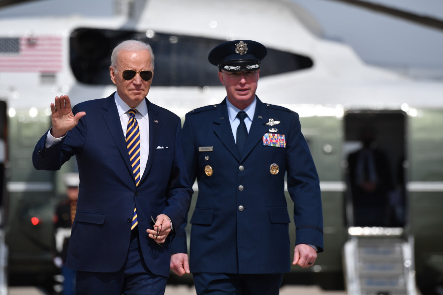 Joe Biden décrète un embargo sur les importations de pétrole et de gaz russes 