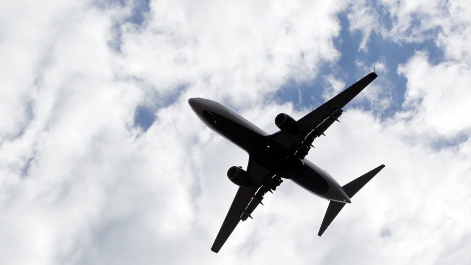 وزير النقل يدعو إلى تعاون دولي يُحصن الطيران المدني 