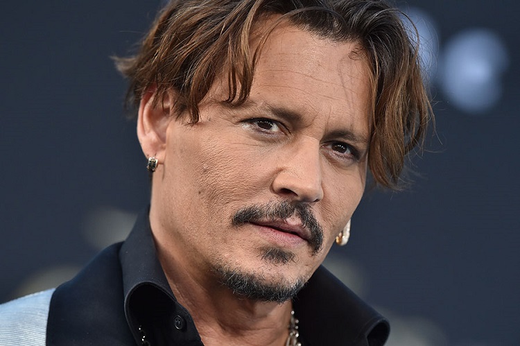 Johnny Depp a bien été écarté de "Pirate des Caraïbes" à cause d'Amber Heard