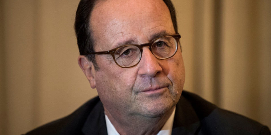 Présidentielle: Hollande appelle les Français à voter pour Macron au second tour