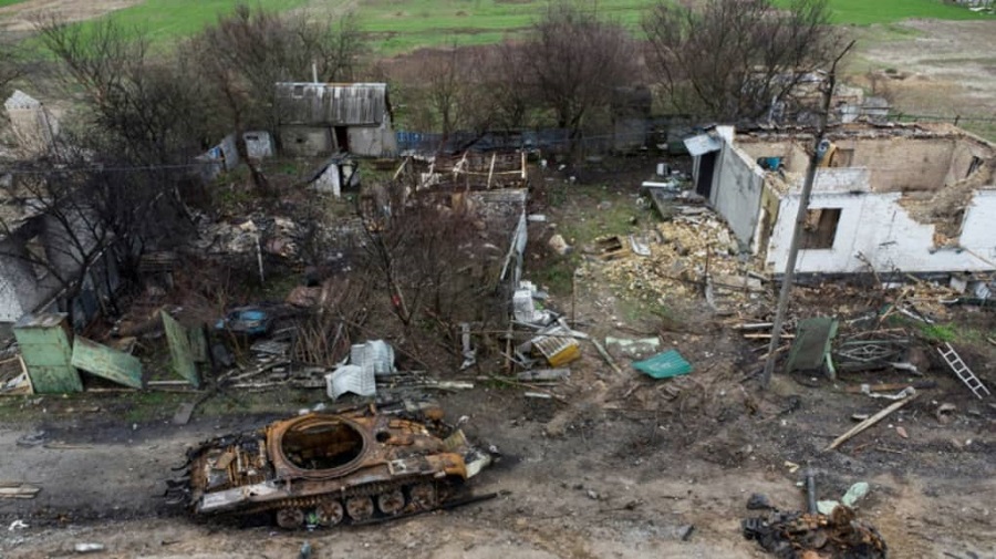 Ukraine: Marioupol près de tomber, les combats s'intensifient dans l'est et le sud 