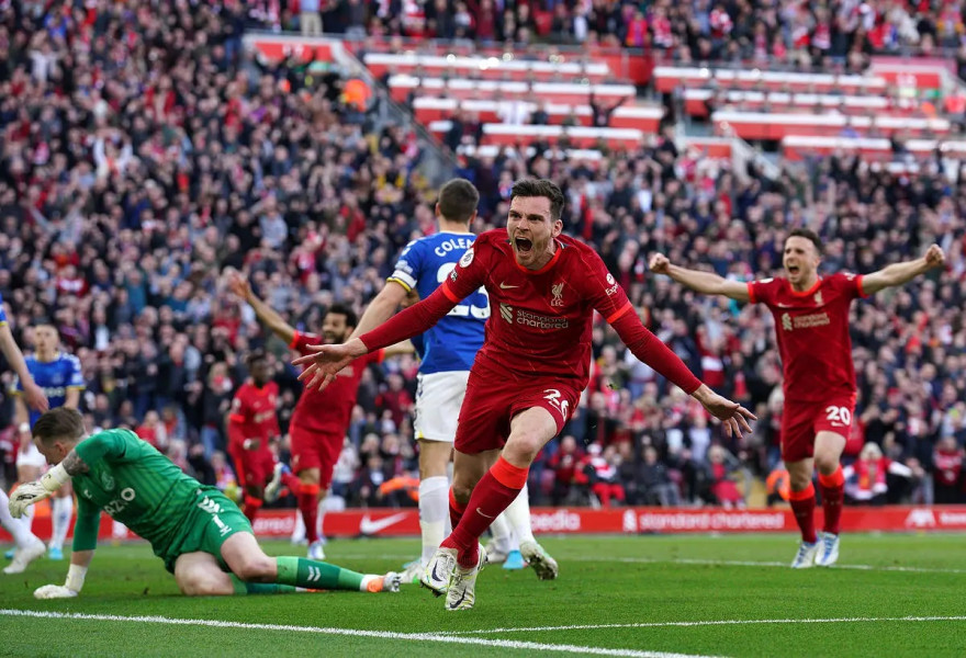 Premier League: Liverpool s'impose face à Everton