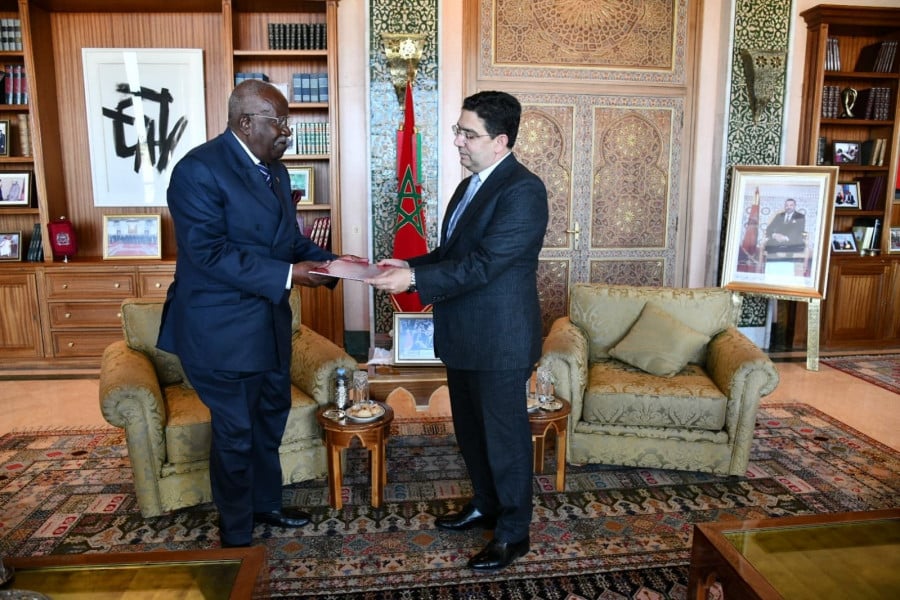 Bourita reçoit l’ambassadeur itinérant de l'Angola, porteur d'un message à SM le Roi