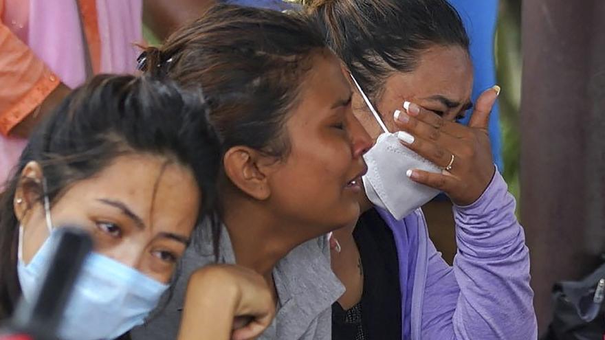 Népal: un avion avec 22 personnes porté disparu, les recherches suspendues