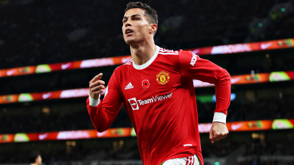 Mercato: Cristiano Ronaldo offre ses services au PSG 