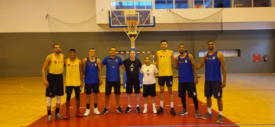 منتخب كرة السلة الثلاثية بإسطنبول استعدادا لألعاب التضامن   