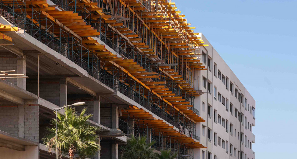 وزير الإسكان الغابوني يشيد بتجربة مجموعة العمران المغربية