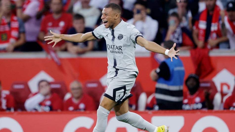 L1: nouveau record et triplé pour Mbappé, qui a retrouvé le sourire