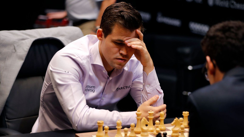  الشطرنج .. بطل العالم ينسحب بعد حركة واحدة بسبب اشتباه بالغش