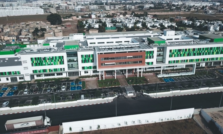 Bouskoura: Une intervention chirurgicale de reconstruction mandibulaire avec une prothèse en titane imprimée en 3D