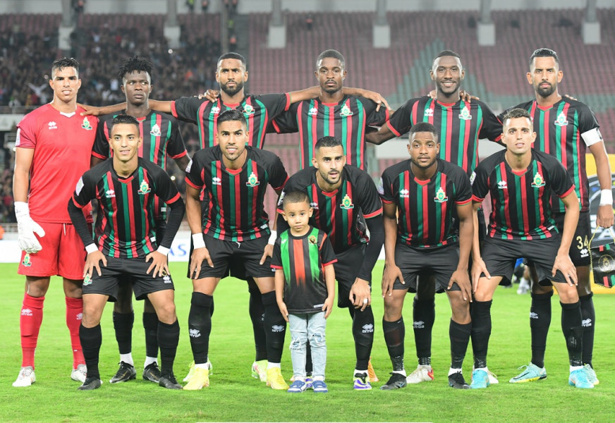 البطولة .. حافلات خاصة لجماهير الجيش الملكي  