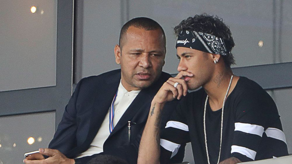 Neymar assure lors de son procès signer ce que son père lui dit