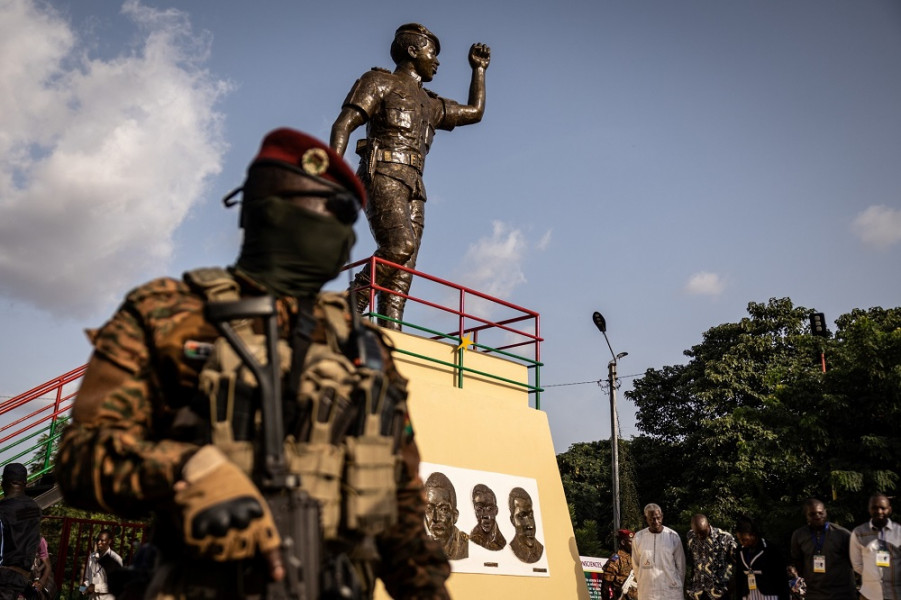 بوركينا فاسو: تعيين حكومة من 23 وزيرا