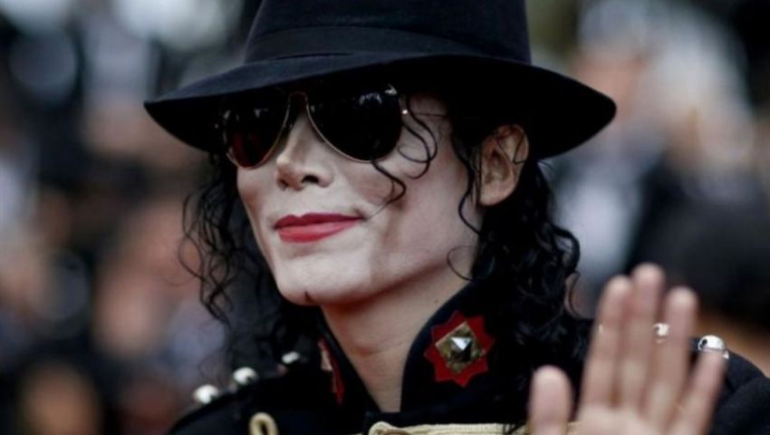 ألبوم "Thriller" لمايكل جاكسون أرسى أسلوباً هجيناً في موسيقى البوب