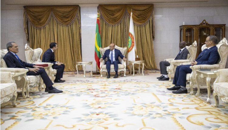 Le président mauritanien reçoit Younes Skouri, porteur d'un message royal écrit