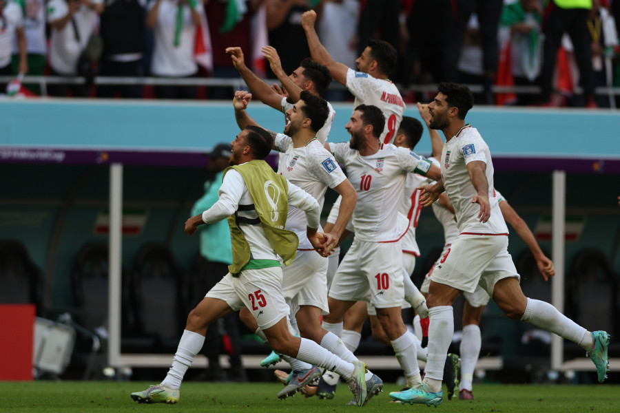 Mondial 2022: l'Iran bat le pays de Galles (0-2) pour relancer le groupe B
