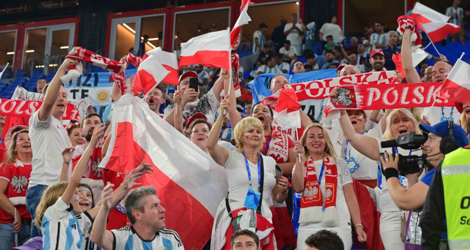 مونديال .. بولندا ترافق الأرجنتين إلى ثمن النهائي  