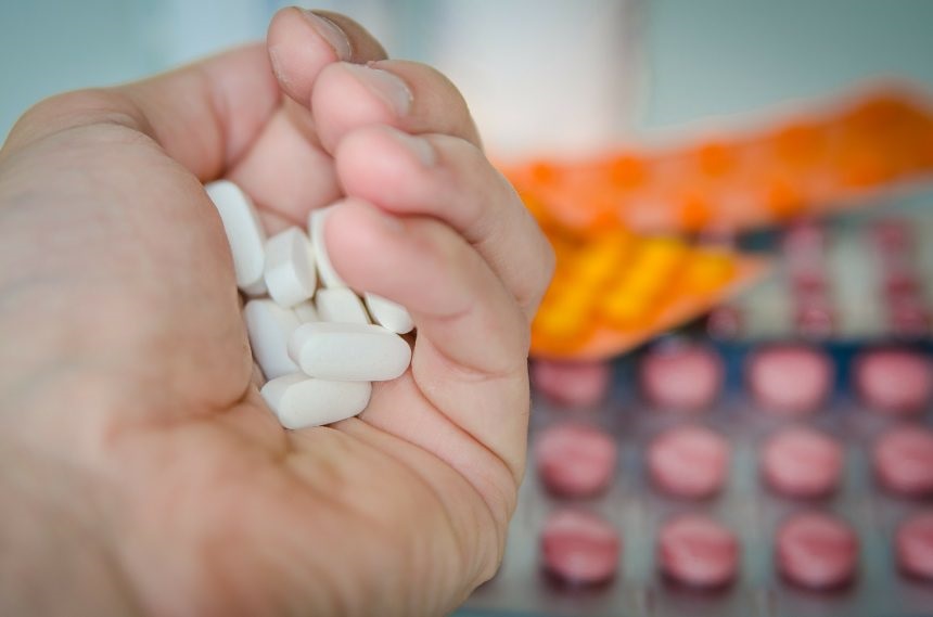 Commercialisation illégale des médicaments: la Confédération des pharmaciens tire la sonnette d’alarme