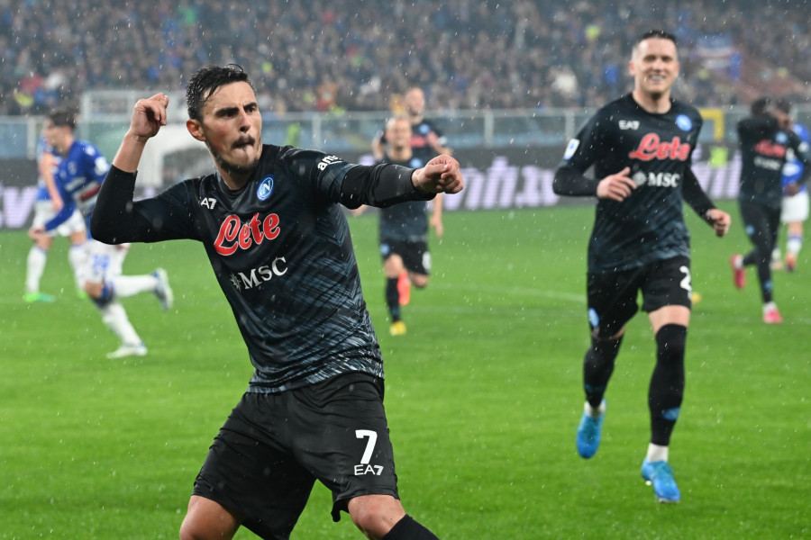Italie: le leader Naples se relance contre la Sampdoria 