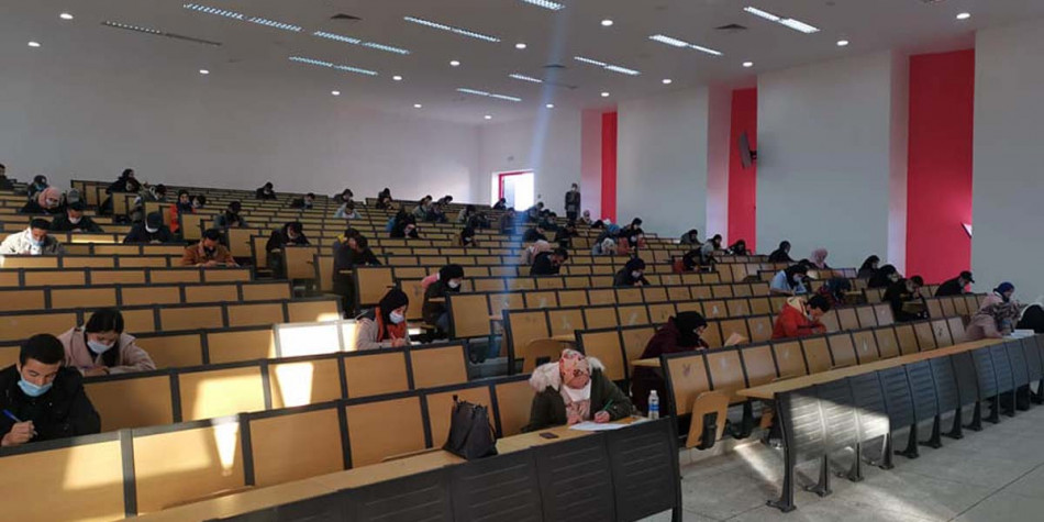 هل تم إلغاء العمل بإجازة التميز في الكليات المغربية؟