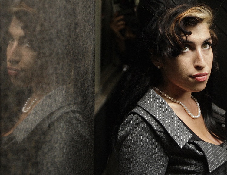 Biopic: Qui va jouer le rôle d’Amy Winehouse? 