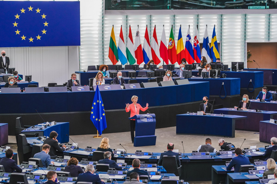 أكاديمي : البرلمان الأوروبي يعيش أزمة داخلية 