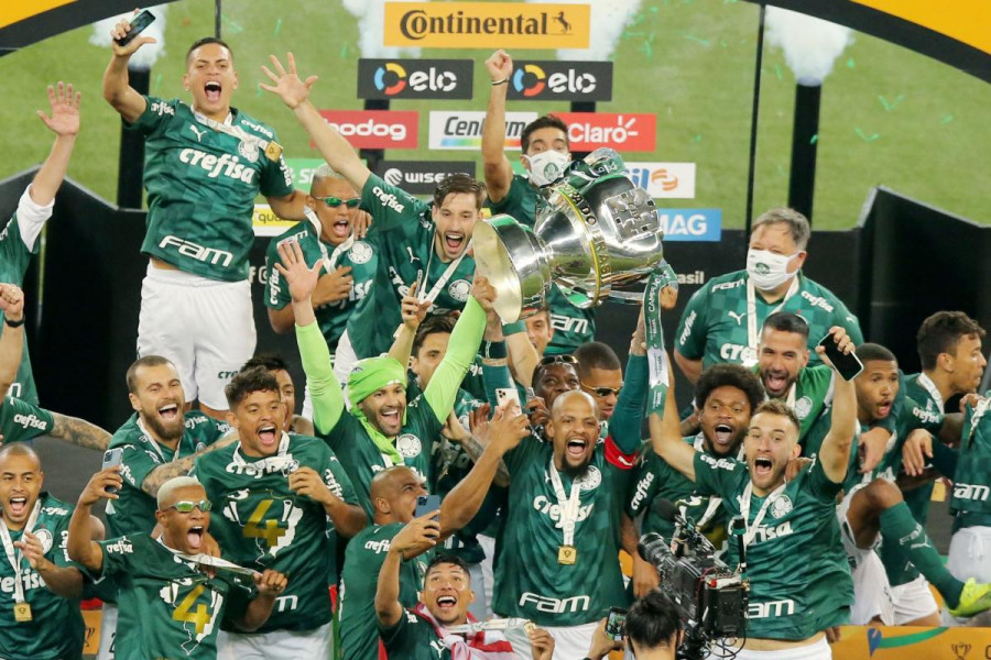 Palmeiras remporte la Supercoupe du Brésil en battant Flamengo 