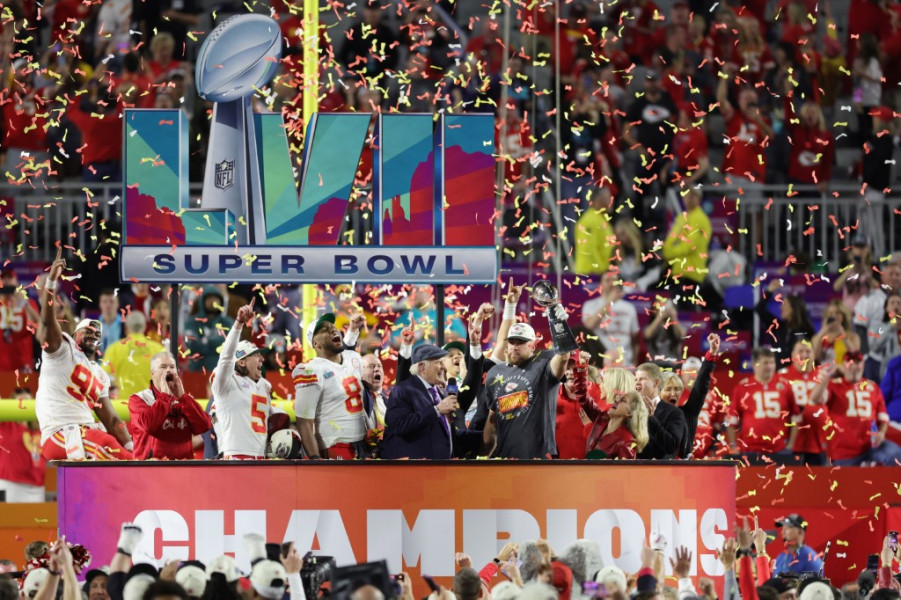 NFL: les Chiefs et leur diamant Mahomes sacrés au terme d'un Super Bowl exceptionnel
