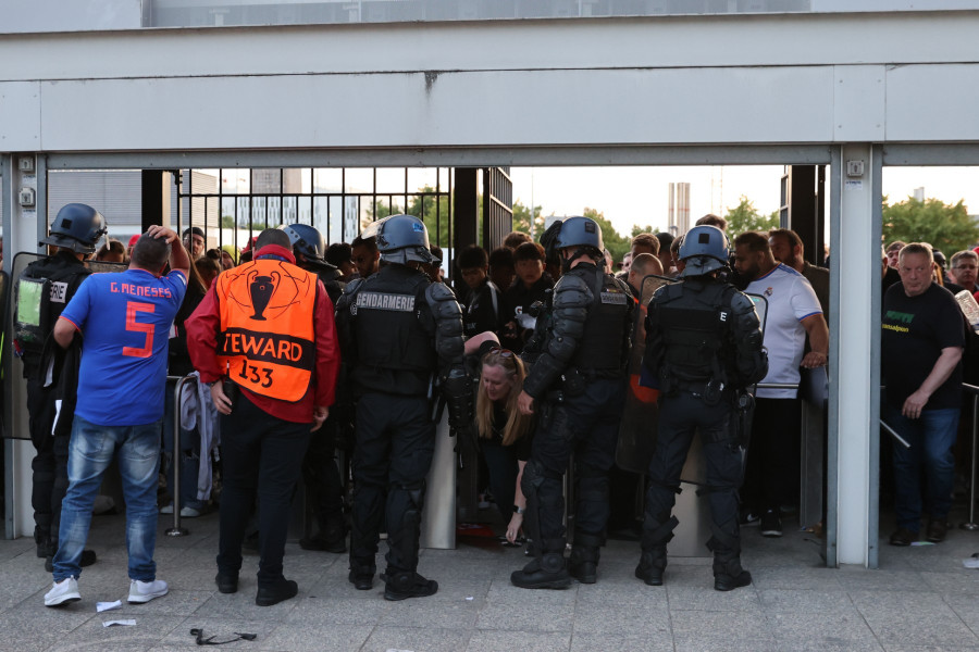 Incidents du Stade de France: Liverpool appelle l'UEFA à agir