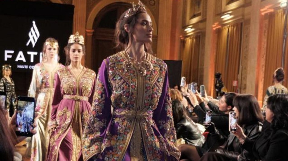  أسبوع الموضة بميلانو يحتفي بالقفطان المغربي 