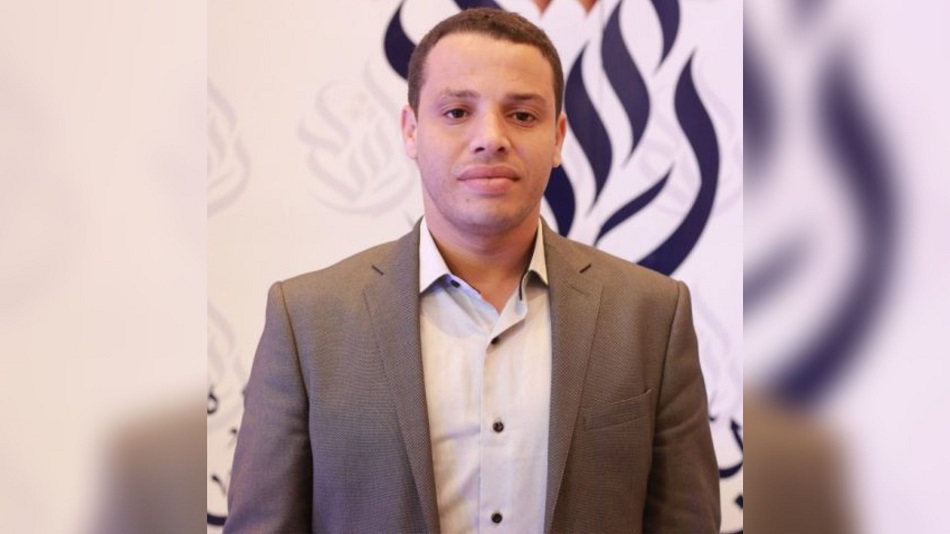 المغربي مصطفى رجوان يتوج بجائزة البابطين للشعر