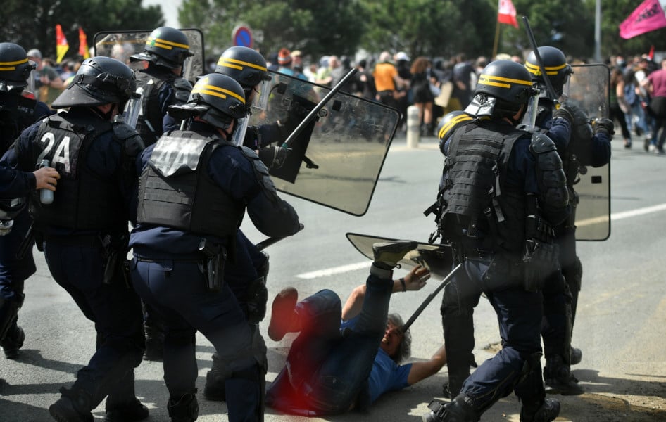 Répression violente des manifestants, discriminations… le Conseil des droits de l’Homme épingle la France