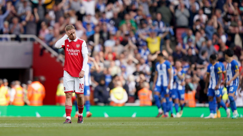 Angleterre: Arsenal trébuche, la route du titre s'ouvre pour Manchester City