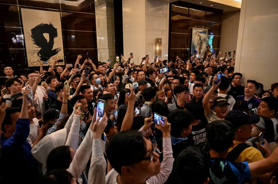 Arrivée en Chine digne d'une rock star pour Lionel Messi 