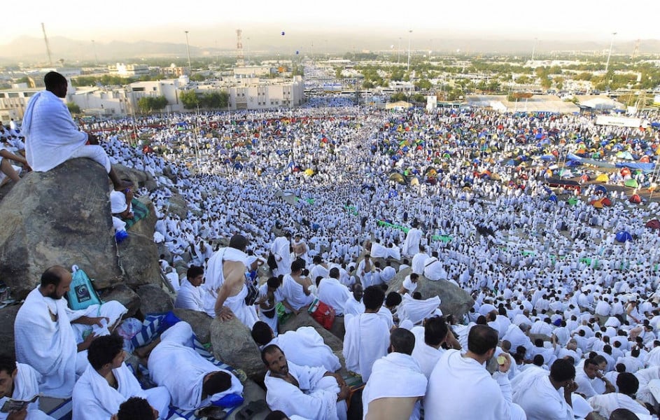 Les pèlerins sur le Mont Arafat pour accomplir le rite le plus importante du Hajj