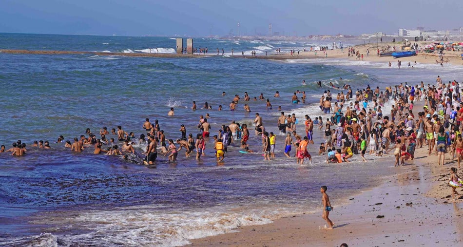 Protéger nos plages : les enjeux environnementaux et les bonnes pratiques pour prévenir la pollution 