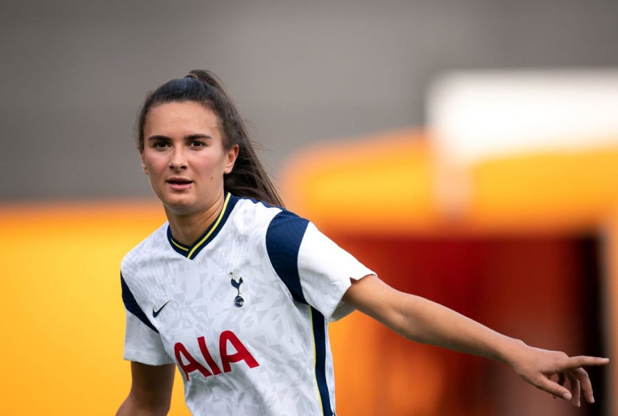 Football : La marocaine Rosella Ayane prolonge à Tottenham