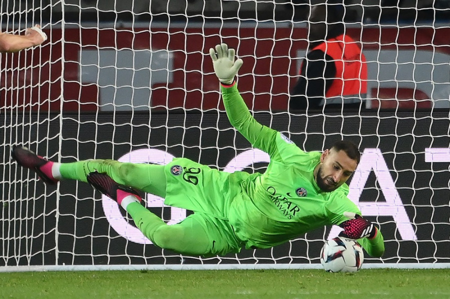 Le gardien du PSG Gianluigi Donnarumma et sa compagnie cambriolés à leur domicile  