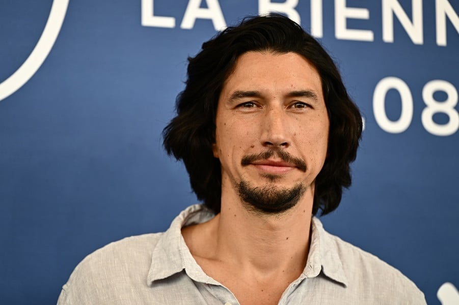 Grève à Hollywood : Adam Driver s'en prend à Netflix et Amazon