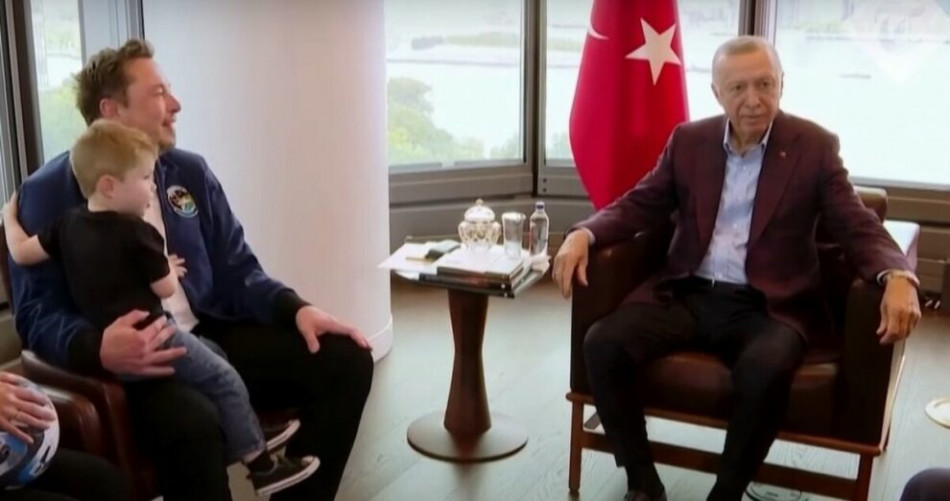 إردوغان يحثّ ماسك على إنشاء مصنع لشركة "تيسلا" في تركيا
