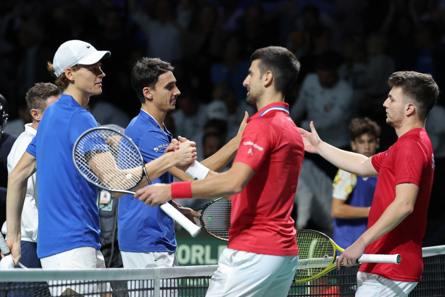 Coupe Davis: Sinner et l'Italie sortent la Serbie de Djokovic et foncent en finale
