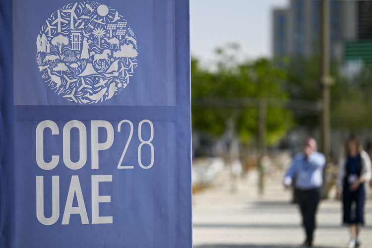COP28: Adoption de l'activation d'un fonds pour indemniser les pays les plus touchés par le changement climatique