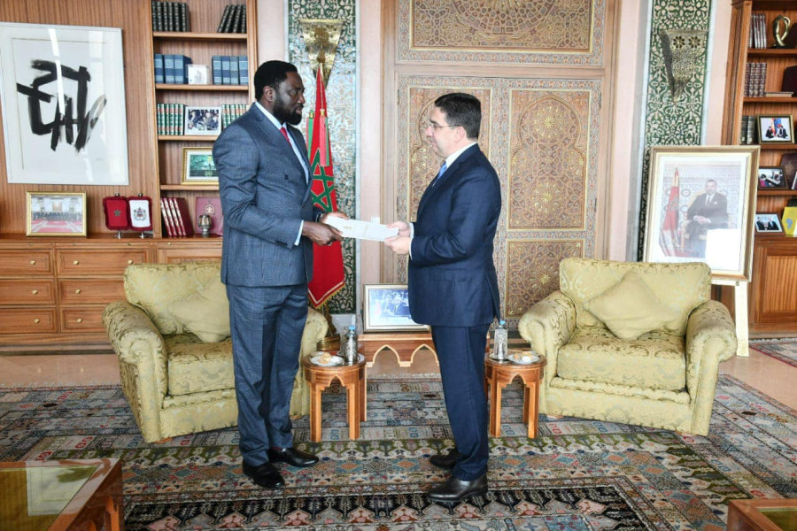 Bourita reçoit le ministre gambien des AE, porteur d’un message écrit à SM le Roi du président de la Gambie