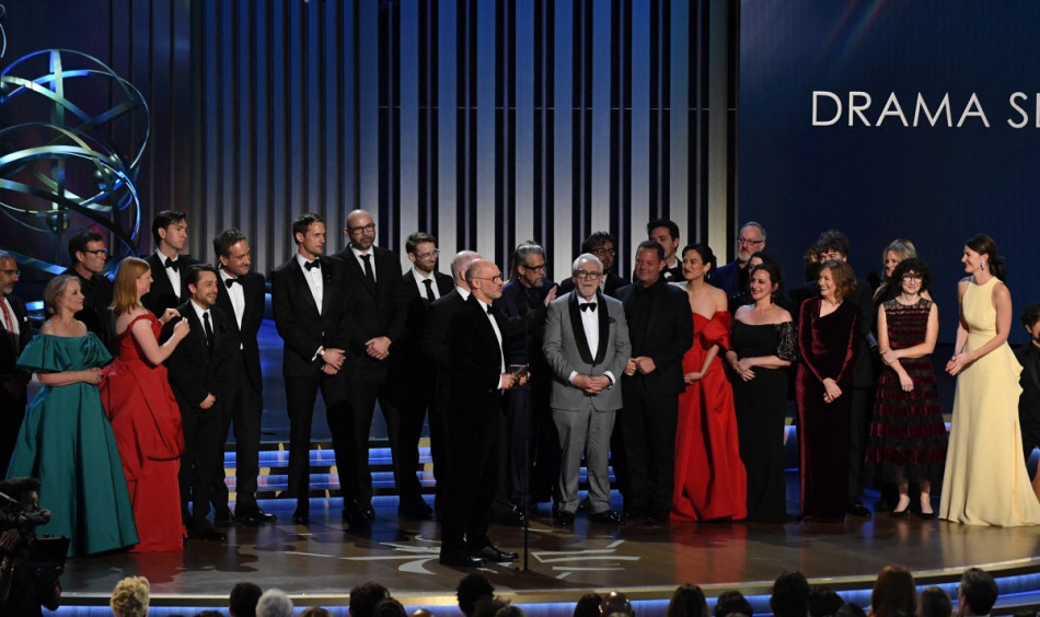 "Succession" et "The Bear" triomphent aux Emmy Awards, reportés par la grève d'Hollywood